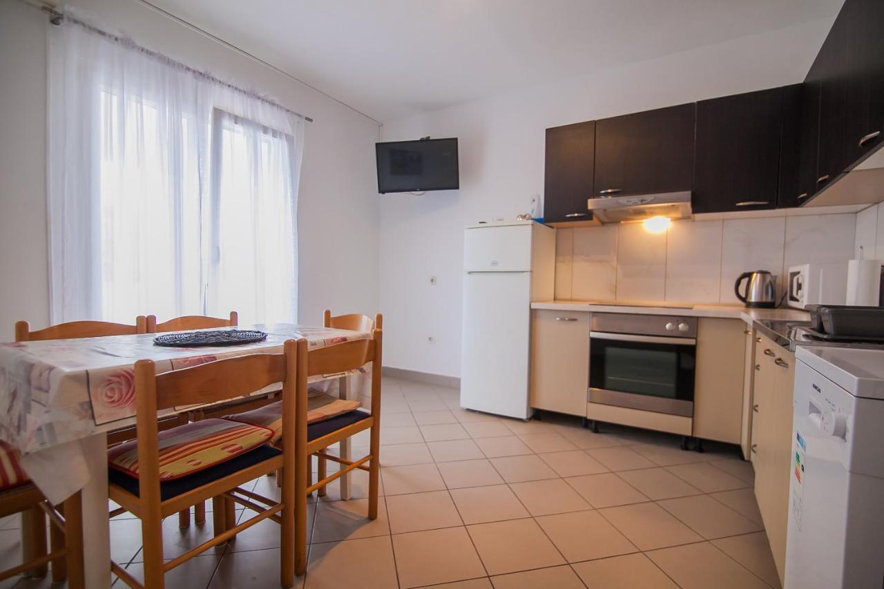 Kos Apartments Bol Kültér fotó