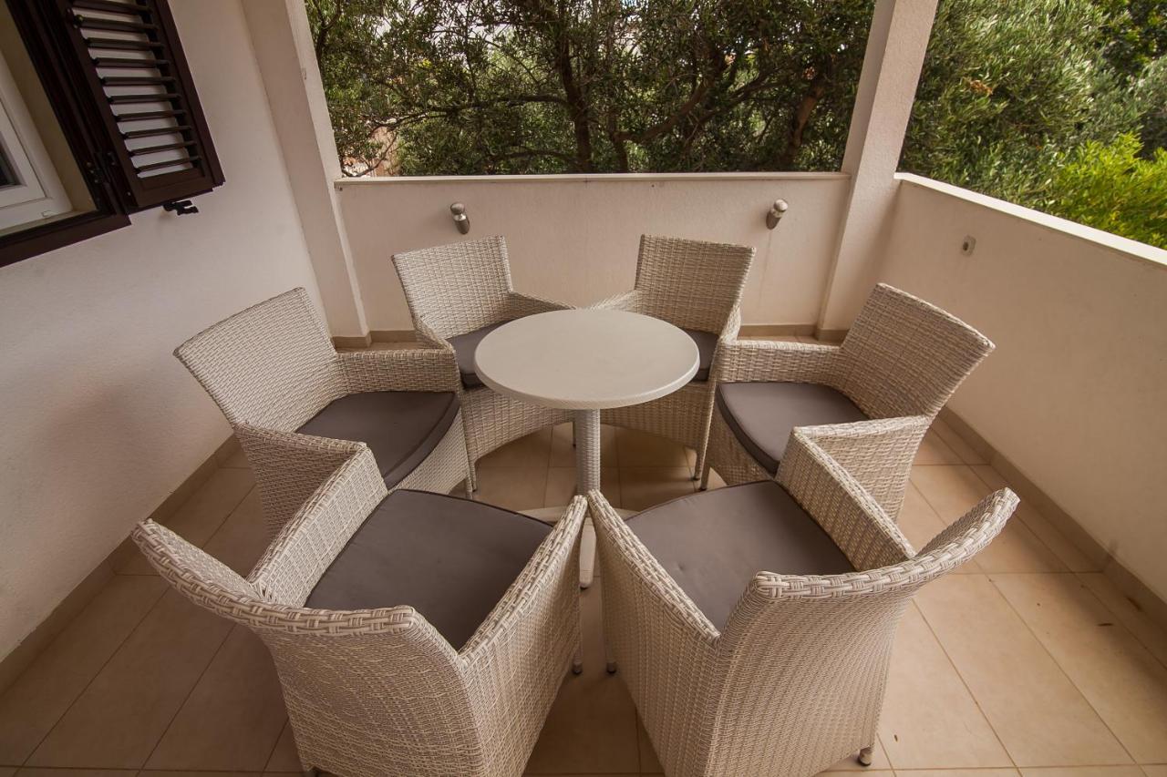 Kos Apartments Bol Kültér fotó