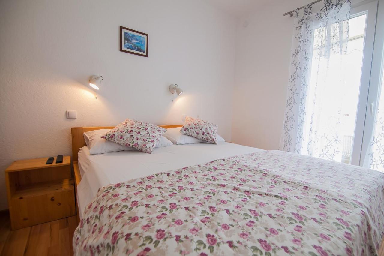 Kos Apartments Bol Kültér fotó