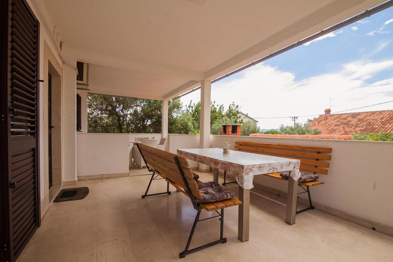 Kos Apartments Bol Kültér fotó